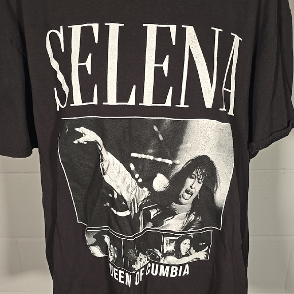 Selena Black Graphic T-Shirt - Picture 2 of 5